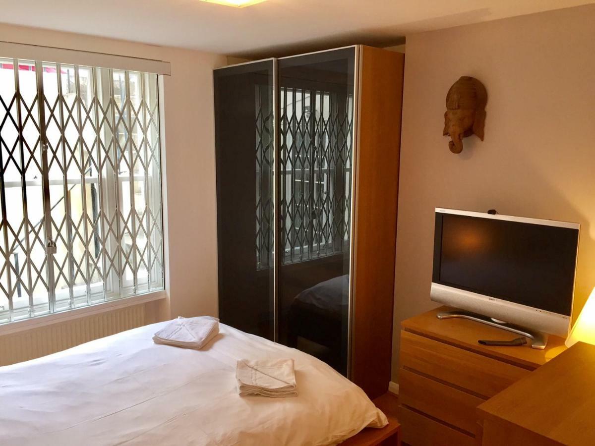 לונדון Stylish Apartment In Victoria מראה חיצוני תמונה
