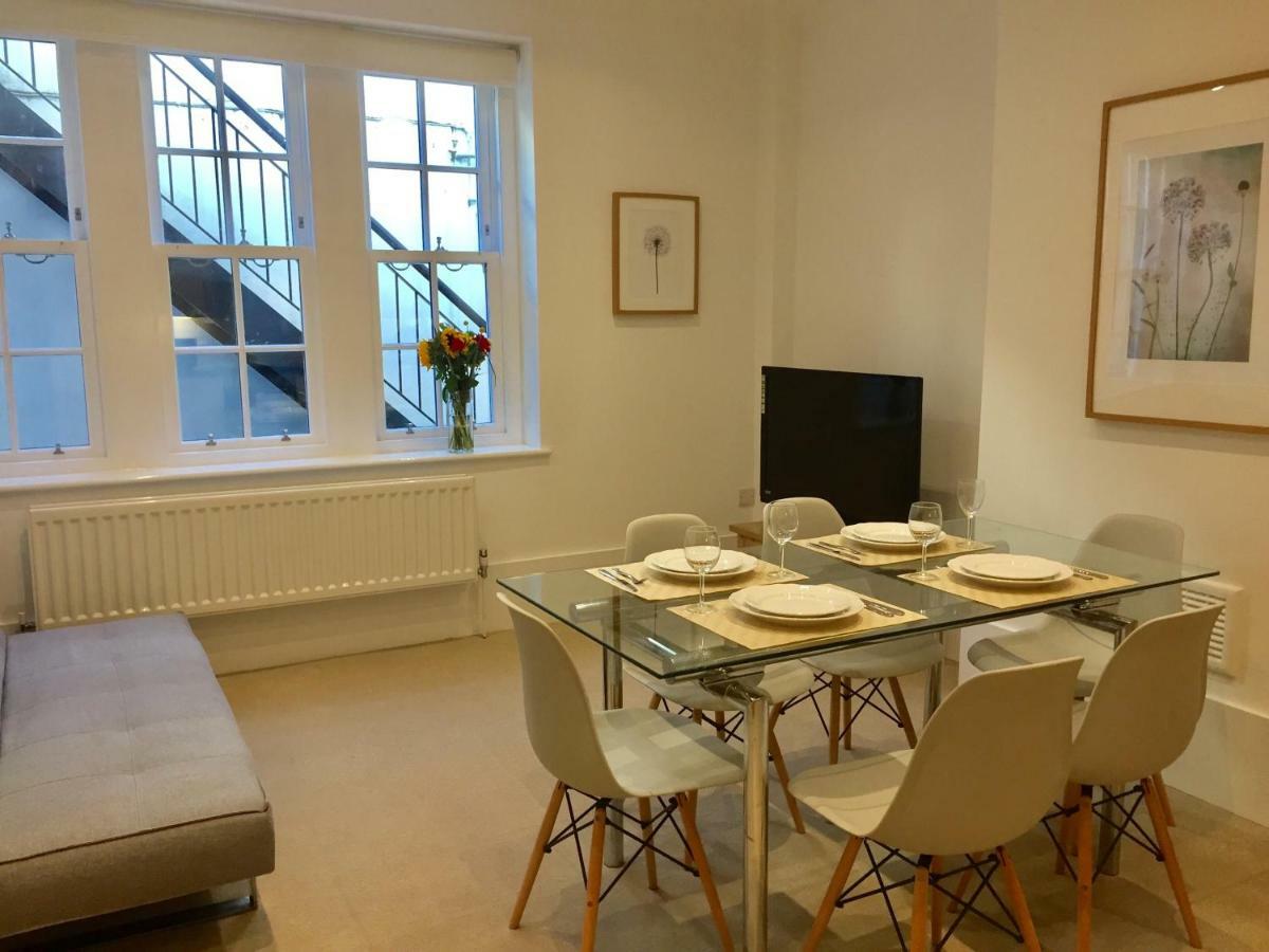 לונדון Stylish Apartment In Victoria מראה חיצוני תמונה