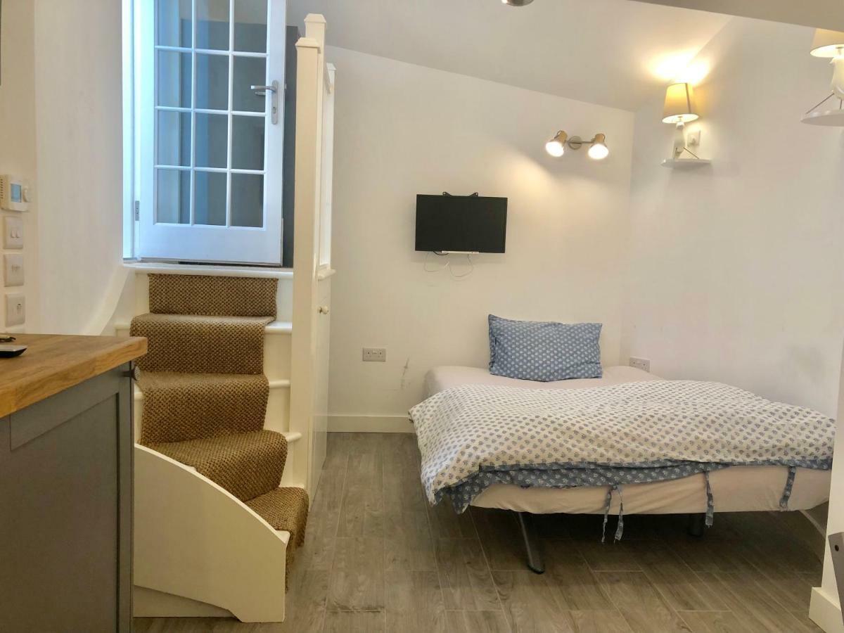 לונדון Stylish Apartment In Victoria מראה חיצוני תמונה